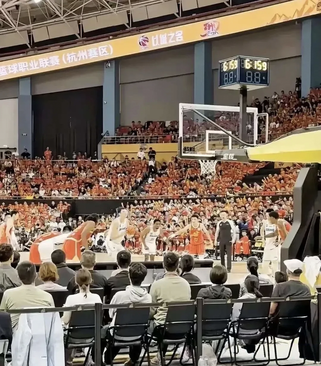 包含NBA总决赛赛程吃紧；浙江队国际比赛日临场应变；气氛紧张；轮换策略成焦点的词条Kaiyun体育中国大陆