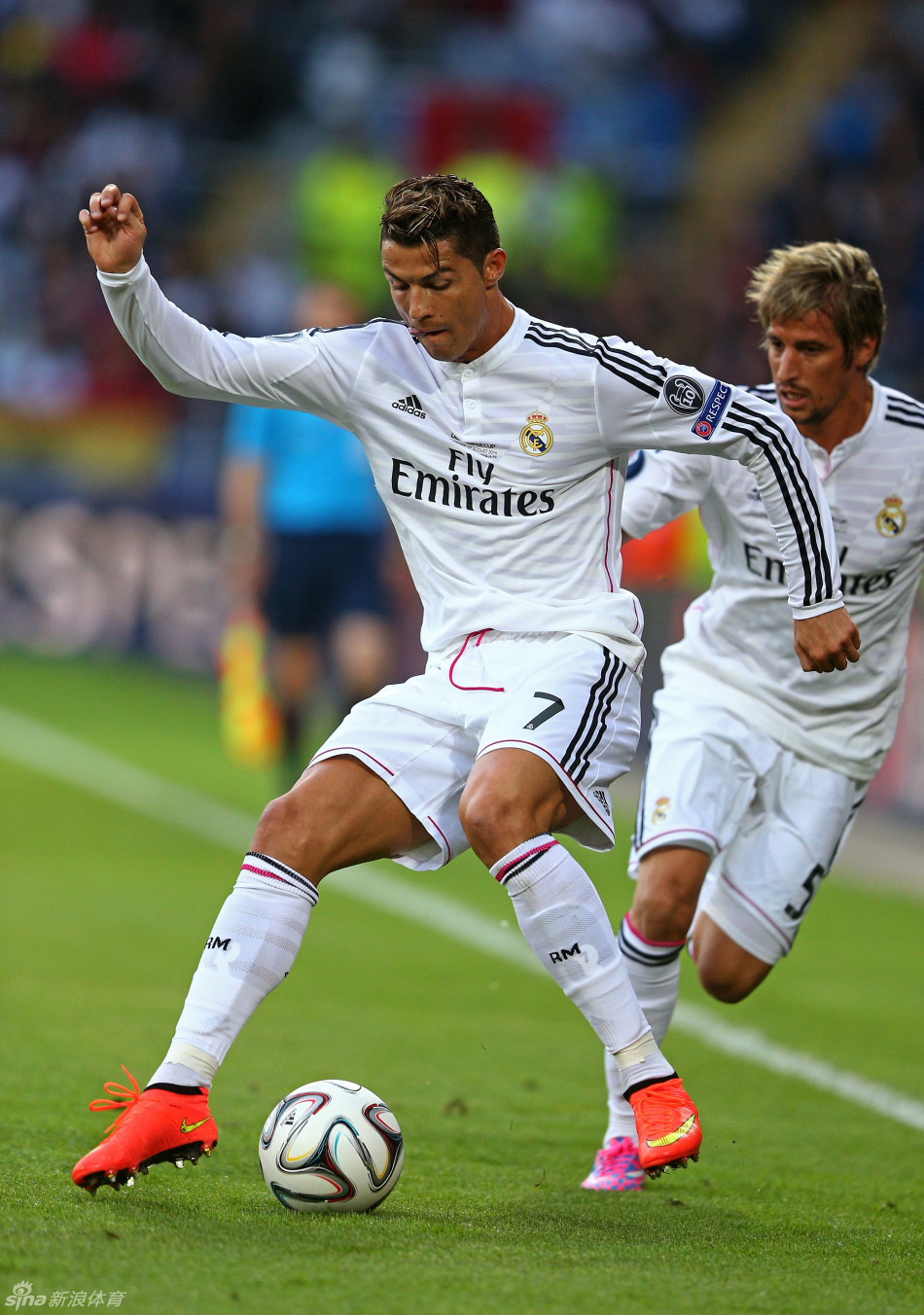 赛地聚焦：欧超杯转会期热度飙升，塞维利亚完成体检，底气十足，身体对抗强度拉满的简单介绍Kaiyun中国大陆全站注册